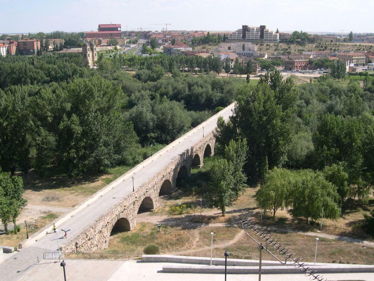 Apartamento Ribera Del Puente Salamanca Exterior foto